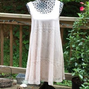 Altair’s State Cream Lace Low Dip Tie Back Swing S